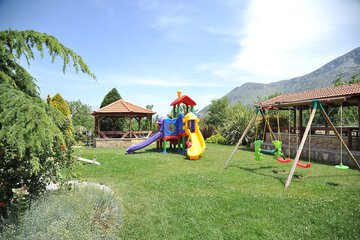 Children's play area - outdoor