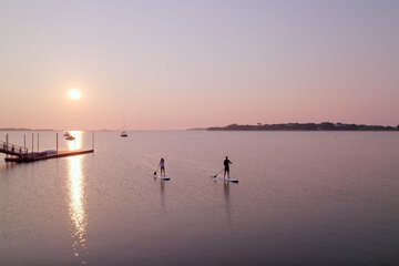 Surfing/boogie boarding