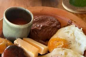 Breakfast meal