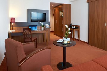 In-room business center