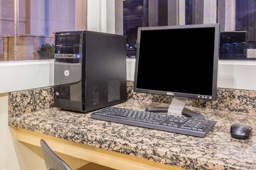 Business Center 20 of 21