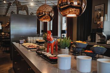 Breakfast buffet