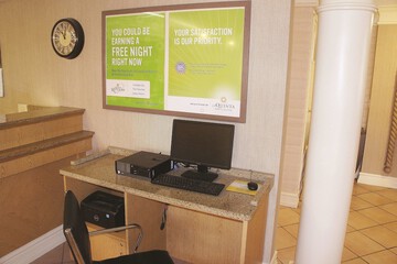 Business Center 48 of 54