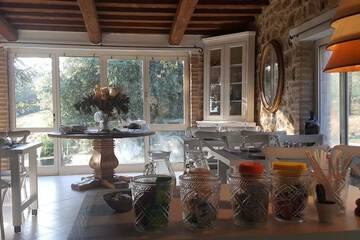Breakfast area