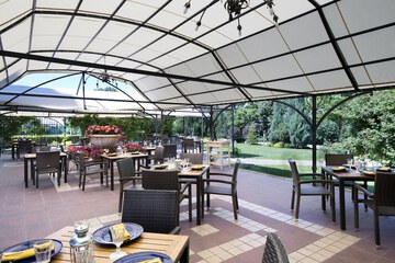 Food court