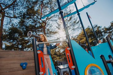 Children's play area - outdoor