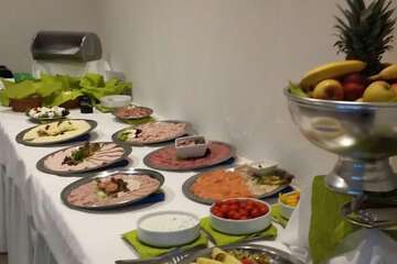 Breakfast buffet