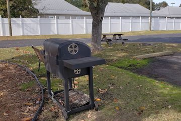 BBQ/picnic area