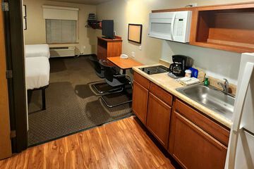 Room 34 of 48