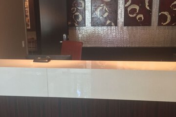 Concierge desk