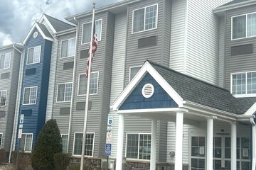 Microtel Inn & Suites by Wyndham Mansfield