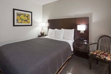 Room 16 of 32