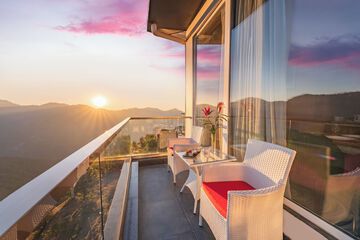 Sundeck