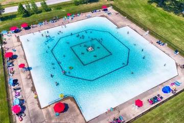 Aqua center