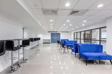 Business Center 41 of 49