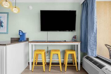 Photo 7