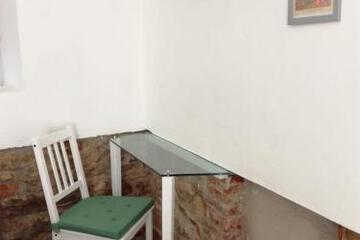 Photo 33