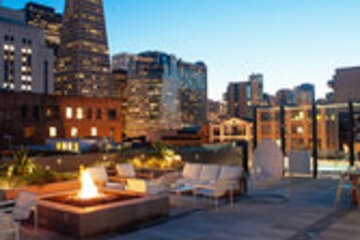 Suite 47 of 105