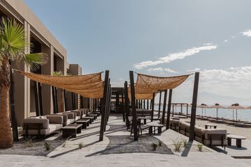 Beach bar
