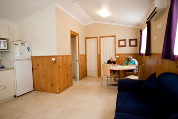 Superior 2 Bedroom Villa - Sleeps 6