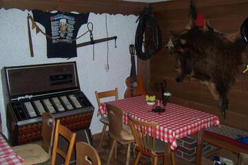 Photo 38
