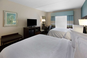 Room 28 of 74