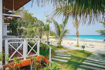 Beach/ocean view
