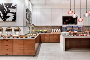 Breakfast/Coffee Service 100 of 145