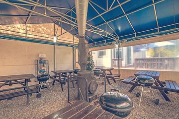 BBQ/picnic area