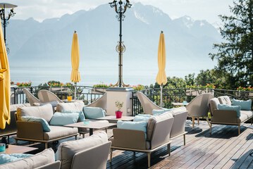 Sundeck