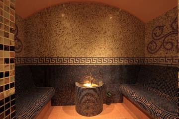 Steam room