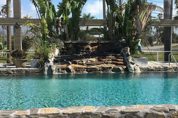 Pool waterfall
