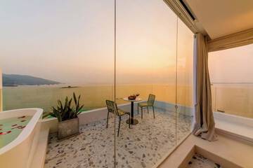 Beach/ocean view