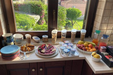 Breakfast buffet