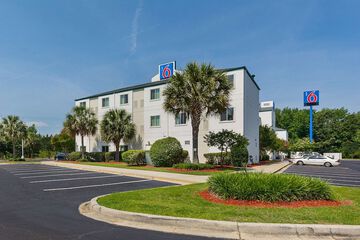 Motel 6 Columbia SC - Fort Jackson Area