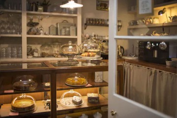 Coffee shop