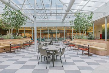 Food court