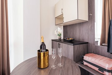In-room dining