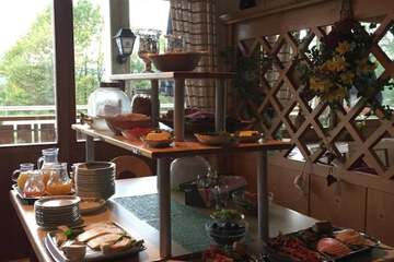 Breakfast buffet