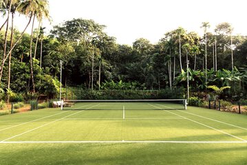 Tennis court