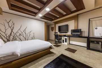 guest_rooms