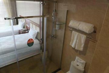 Photo 38
