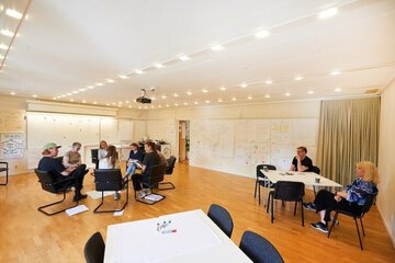 Meeting facility