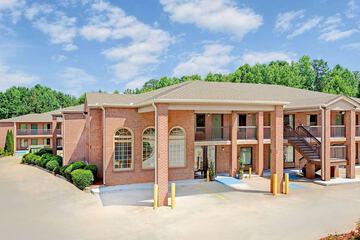 Super 8 by Wyndham Acworth / Atlanta Area