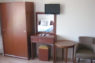 Photo 42
