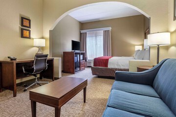 Room 14 of 36
