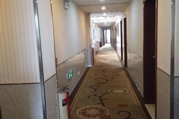 hotel_rooms
