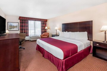 Room 21 of 36