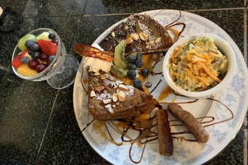 Breakfast/Coffee Service 96 of 100