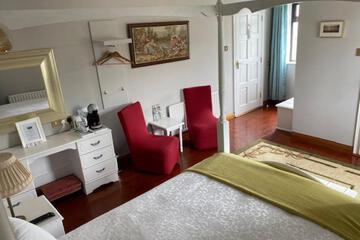 Photo 28